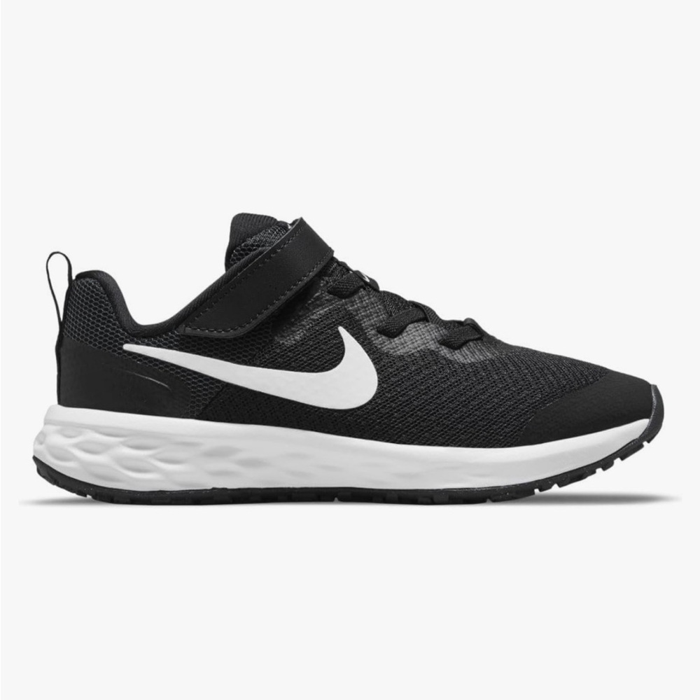Nike Revolution 6 little kids shoes size 2Y